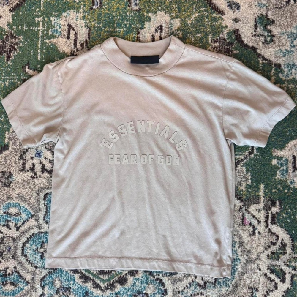 Women's Like New Taupe Bone Essentials Graphic T-Shirt